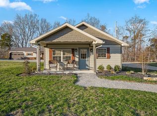 113 Red Oak Rd, Byrdstown, TN 38549