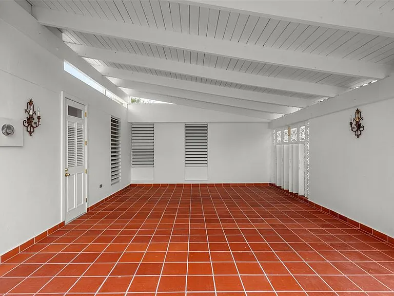 AF7 Villa Franca Barcelona St — Photo 2