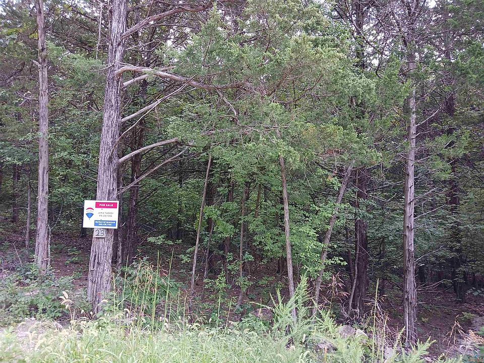 2nd image of Sassafras Rd