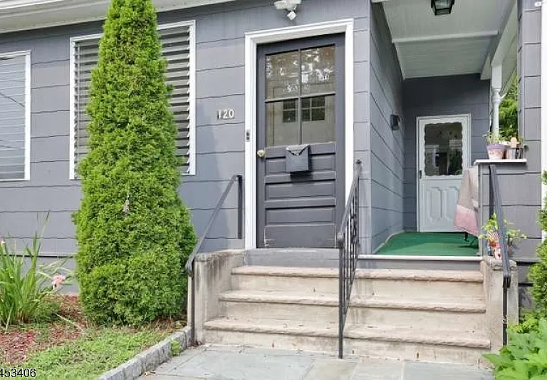 120 Liberty St — Photo 3