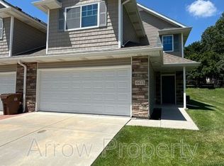 4415 N 18th St, Lincoln, NE 68521