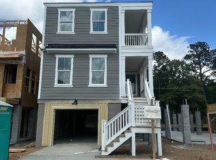 7344 Longtown Dr, Hanahan, SC 29410