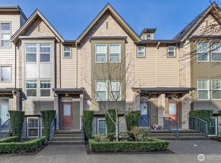 1057 10th Ave NE #2.5, Issaquah, WA 98029