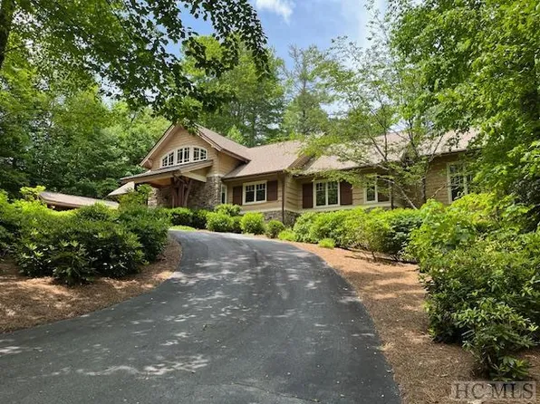 23 Wild Iris Trail, Cashiers, NC 28717