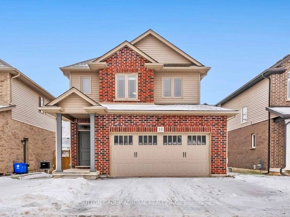 10 Bergenstein Cres, Pelham, ON L0S 1E6