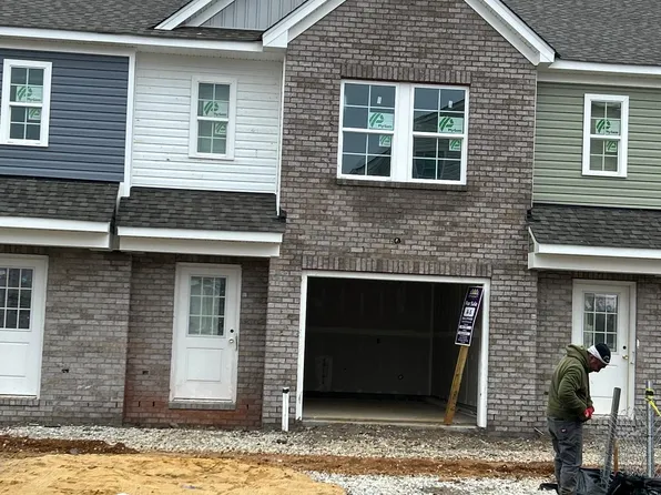 4008 Grand Reserve Ln, Richmond, VA 23223