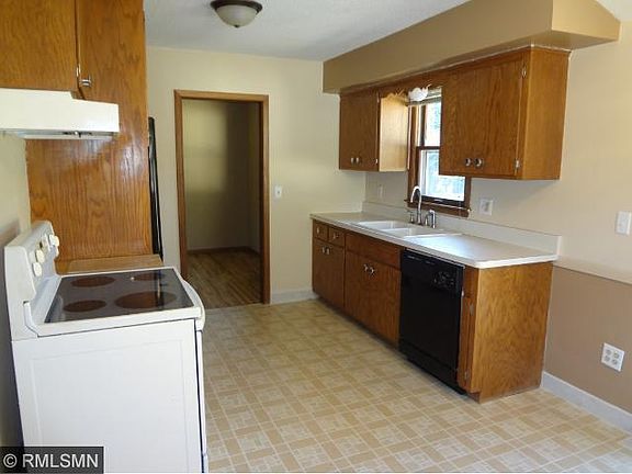 2nd image of 2225 Laramie Trl