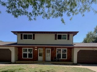 522 Kelly Jo Dr, Green Bay, WI 54303