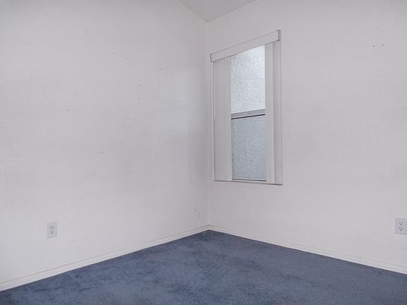 3rd image of 5226 Variety Ave