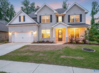 205 Dustin Ln NW, Madison, AL 35757