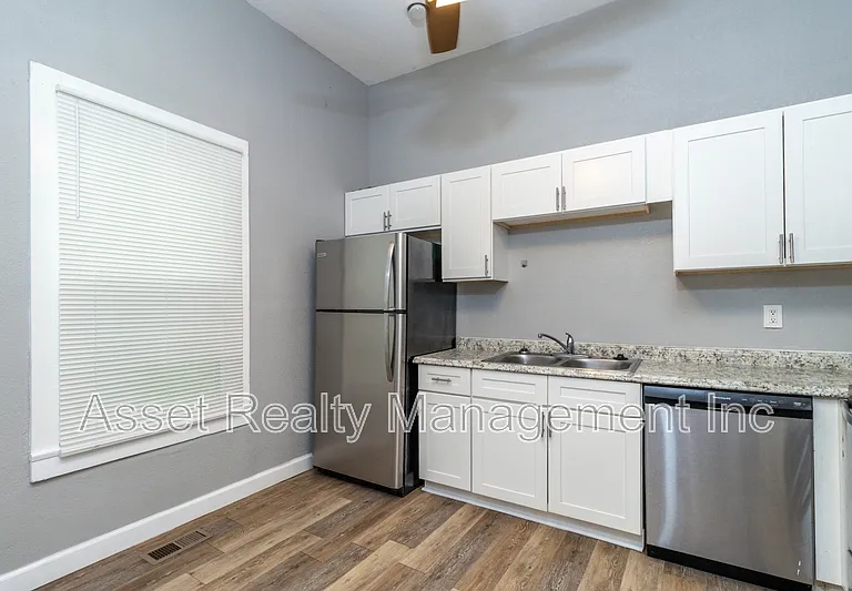 2638 Barton St — Photo 25