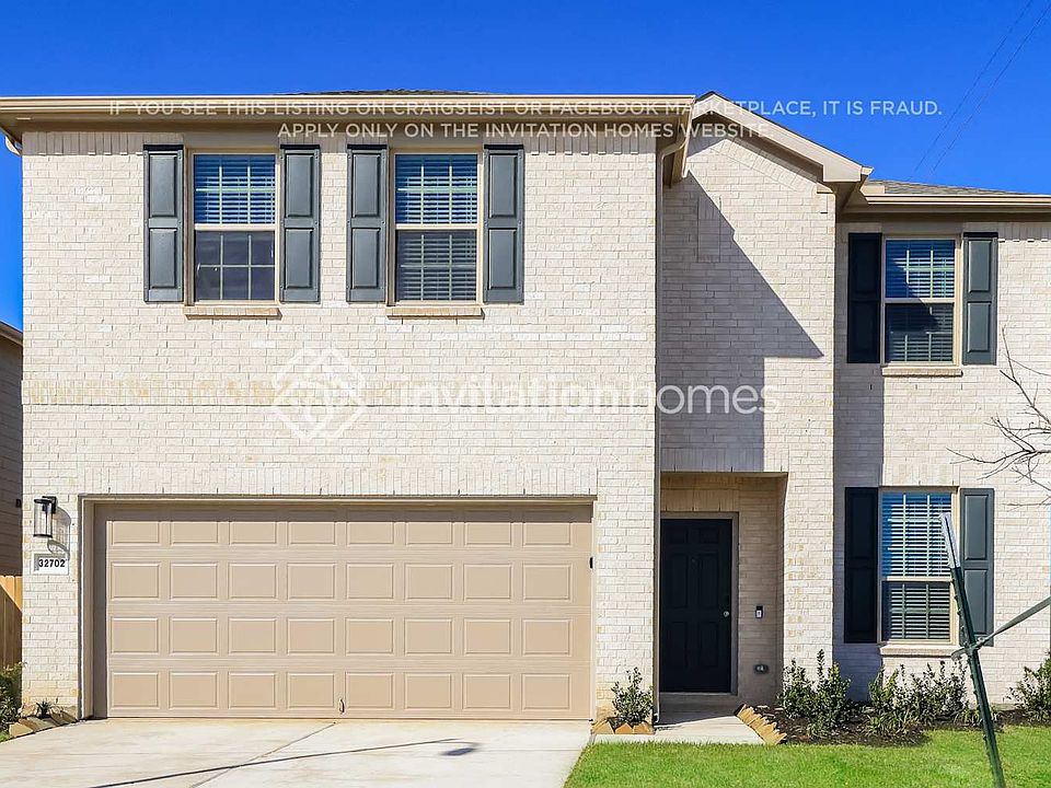 1st image of 32702 Stargazer Cove Ct