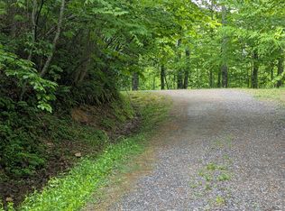 53-54 Parachute Ridge, Glenville, NC 28736