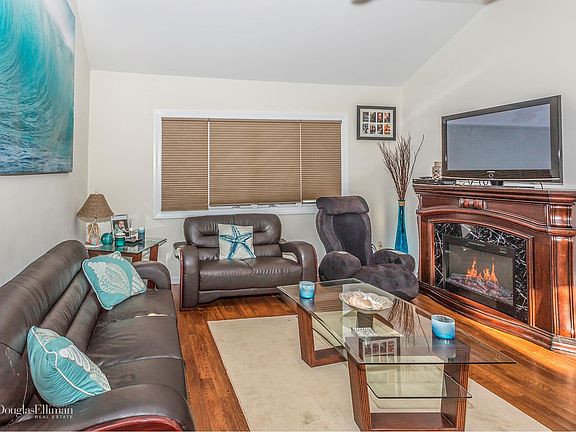 5th image of 45 Park Lane Pl