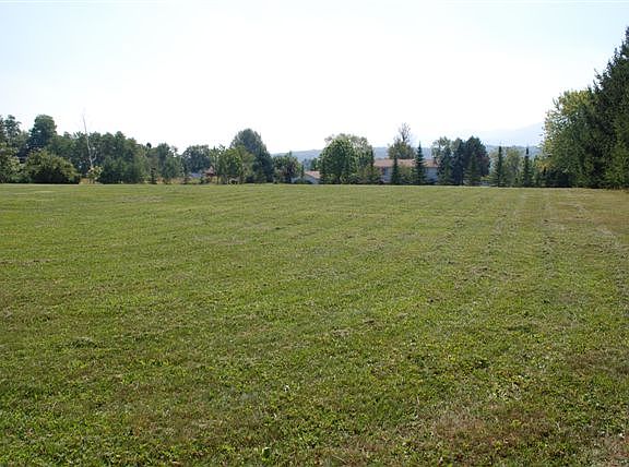4th image of Panorama Dr