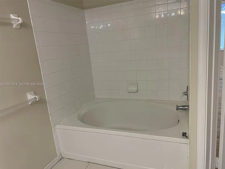 145 SW 96th Ter #145 — Photo 26