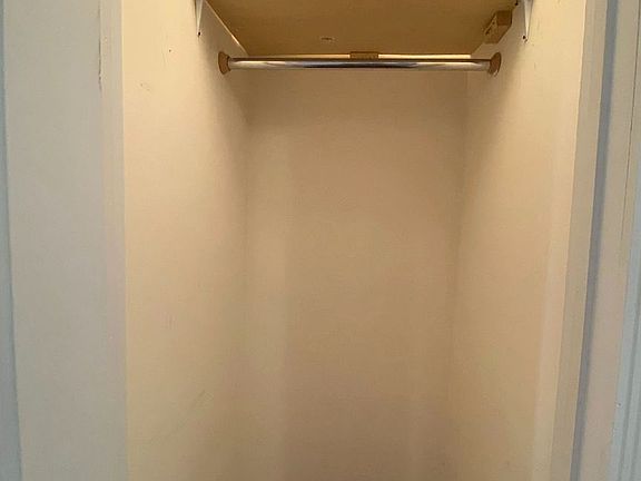 4th image of 106 Charles St #Z