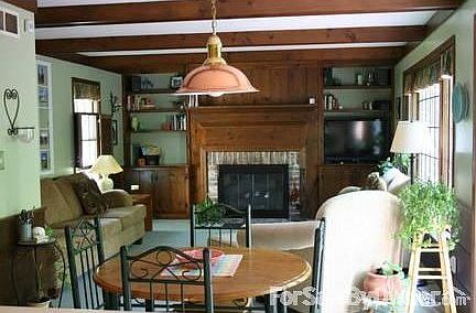 Breakfast Nook/Family Room