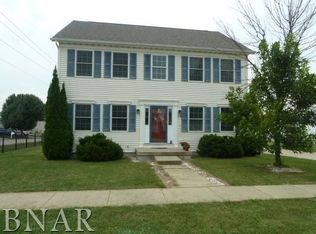 1119 Abercorn St, Normal, IL 61761