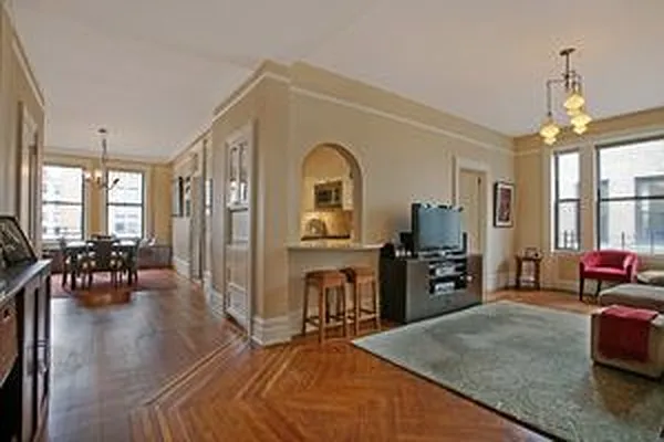 Sold by Douglas Elliman | media 8