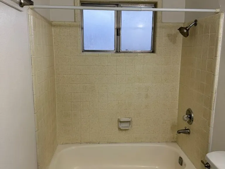 121 Edith Cir — Photo 9