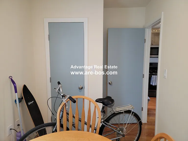 12 Harding St #3 — Photo 14