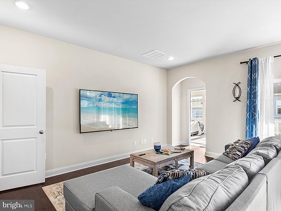 4th image of 29415 Pembroke Lndg