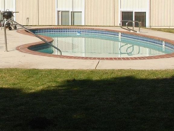5th image of 1973 Ascot Dr