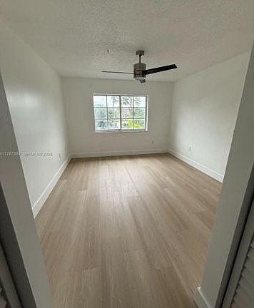 5th image of 303-1-4320 NW 107th Ave #3031