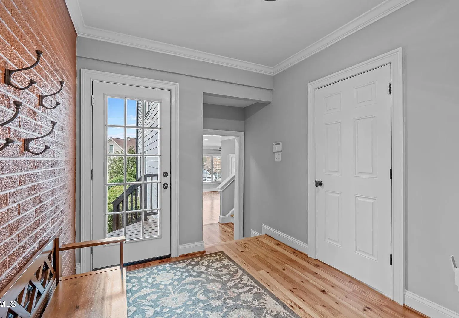 6 bed, 4.0 bath, $3,100 — Photo 4