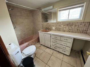 31 Union St #2N, Manchester, CT 06042