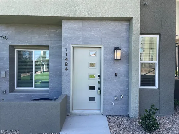 11484 Roaring Peak Dr, Las Vegas, NV 89135