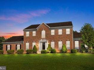 13 Victoria Dr, Woolwich Township, NJ 08085