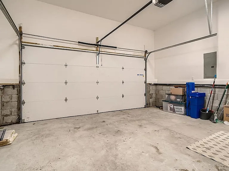 66 Fern Ave — Photo 48