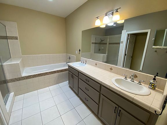 2nd image of 1049 Tranquil Hills Ct