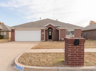 16400 Seminole Dr, Edmond, OK 73013