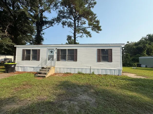 113 Barbour Rd #11, Hubert, NC 28539