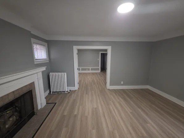 2700 Glendale St #1, Detroit, MI 48238