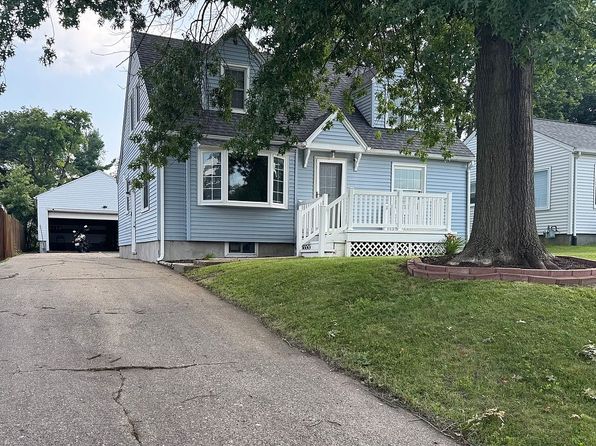 108 Middle Rd