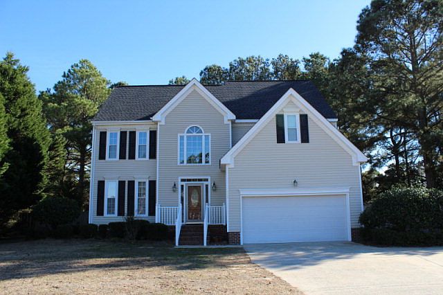 1st image of 226 N Marion Dr