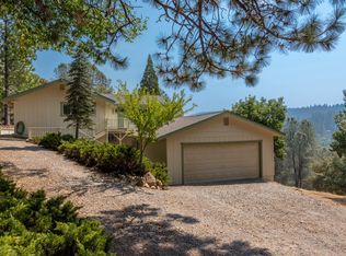 5301 Five Spot Rd, Pollock Pines, CA 95726