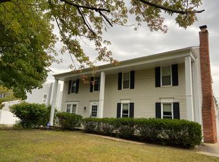 5425 Piccadilly Cir N, West Bloomfield, MI