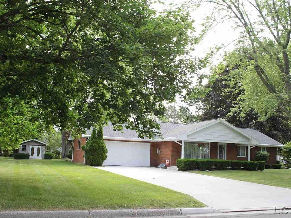 1st image of 1008 Red Mill Dr