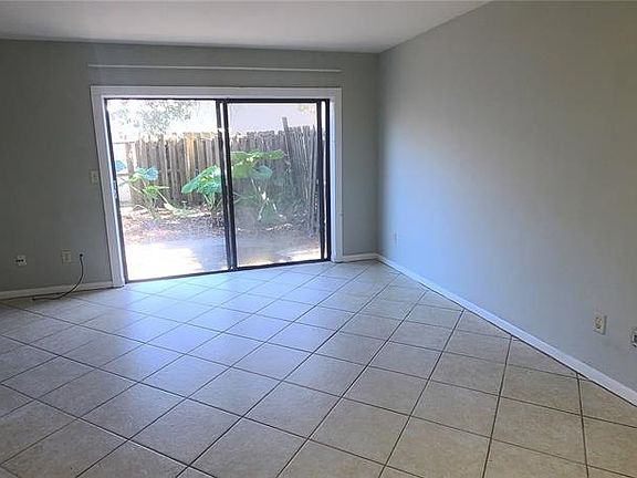3rd image of 3629 NE 19th Pl
