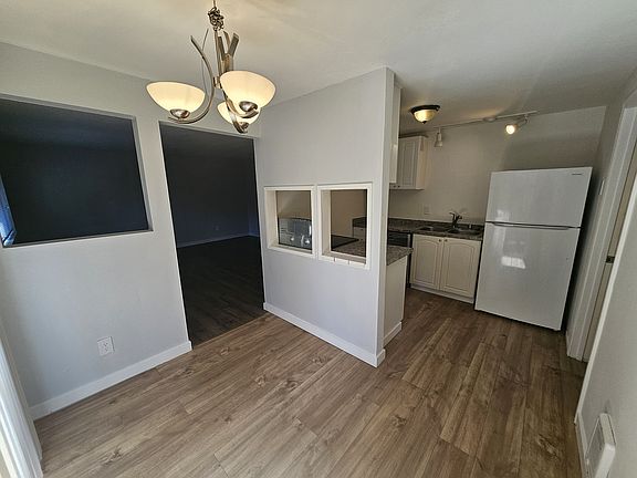 3rd image of 1603 Murton St #A