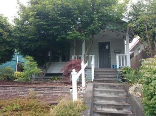 5516 Kenwood Pl N, Seattle, WA 98103