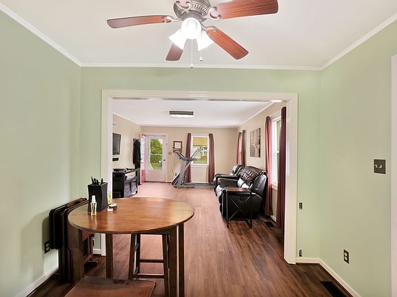 5th image of 2521 Parkside Ave