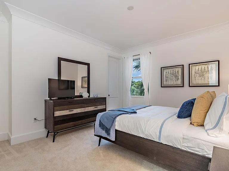 141 Gregory Pl — Photo 19