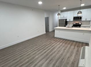 1127 Stuyvesant Ave APT 202, Irvington, NJ 07111