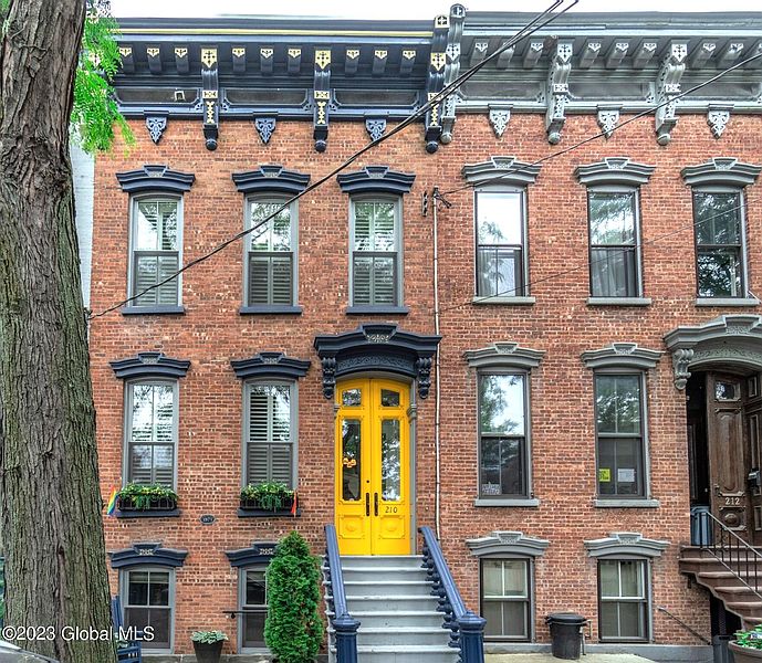 2nd image of 210 Elm Street